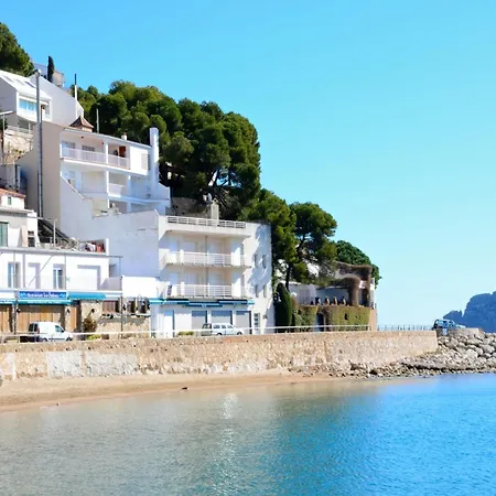 On Spanish With Stunning Views * 埃斯塔蒂特